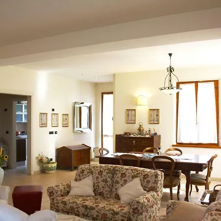 Holiday home The First Manor House